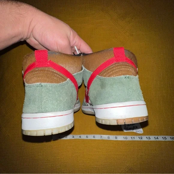 Nike SB Dunk High Premium 420 Dog Walker BQ6827 300 Size US 8.5 no box